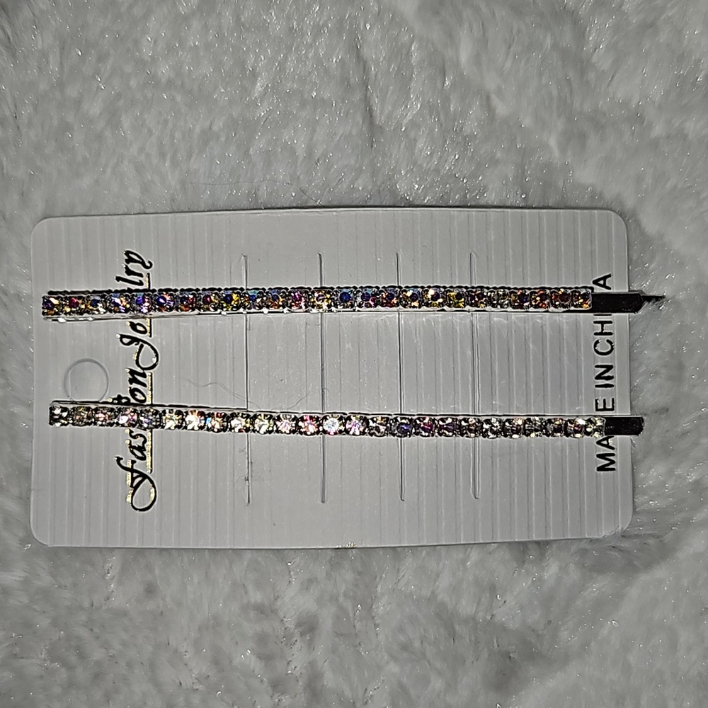New in Package Fashion Jewelry Hair Clips